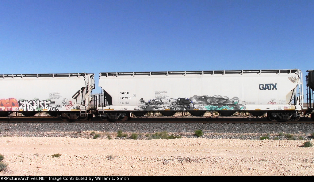 EB Manifest Frt at Erie NV W-Pshr -83